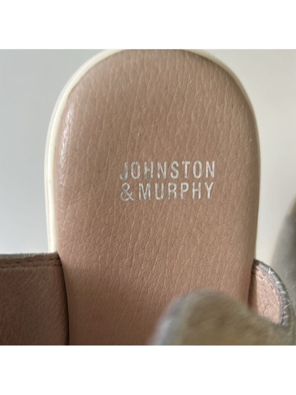 Johnson & Murphy Platform Metallic Silver Sandals - Picture 6 of 12